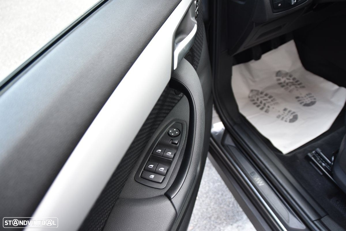 BMW X1 16 d sDrive - 12