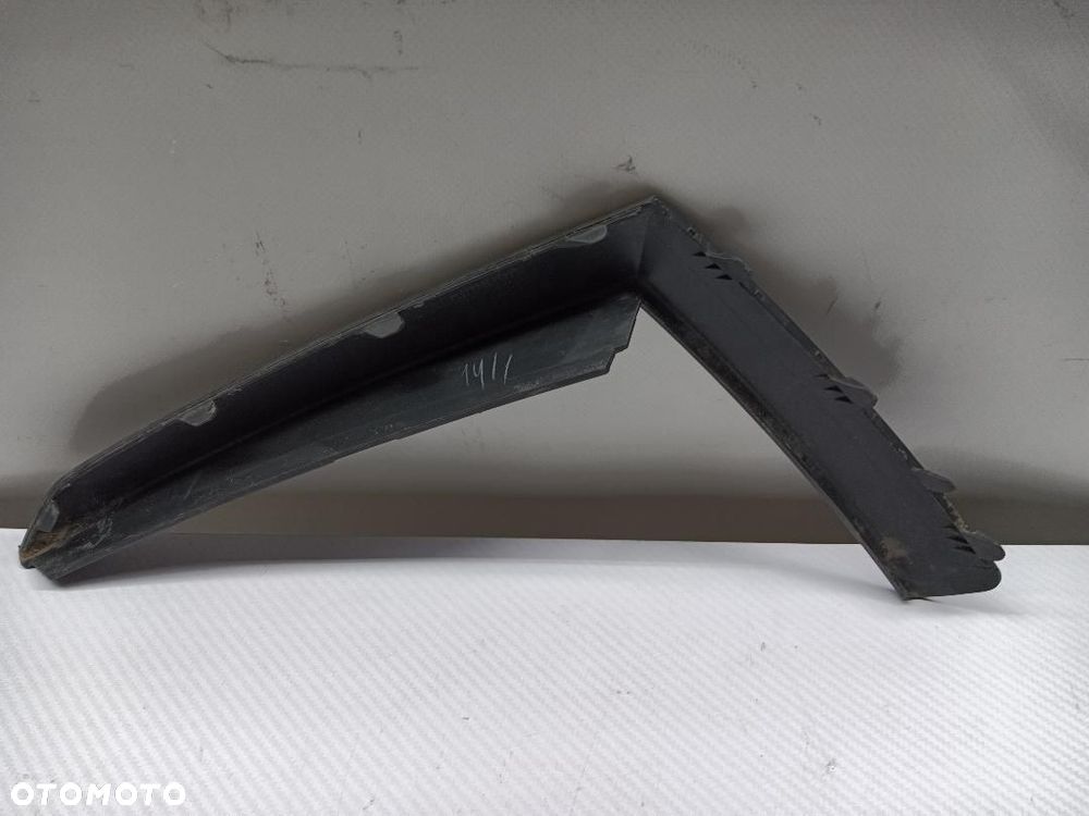 LISTWA ZDERZAKA PRZÓD PRZEDNIA PRAWA SKODA OCTAVIA IV 5E3807834 - 2