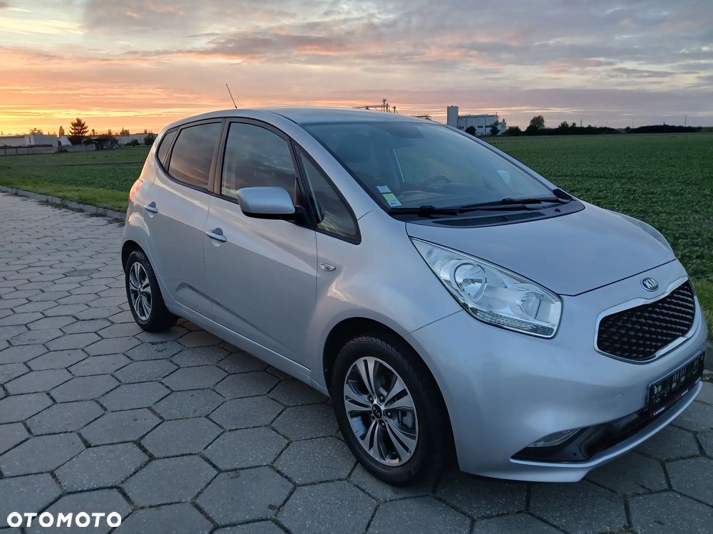 Kia Venga 1.4 CVVT Business Line - 15