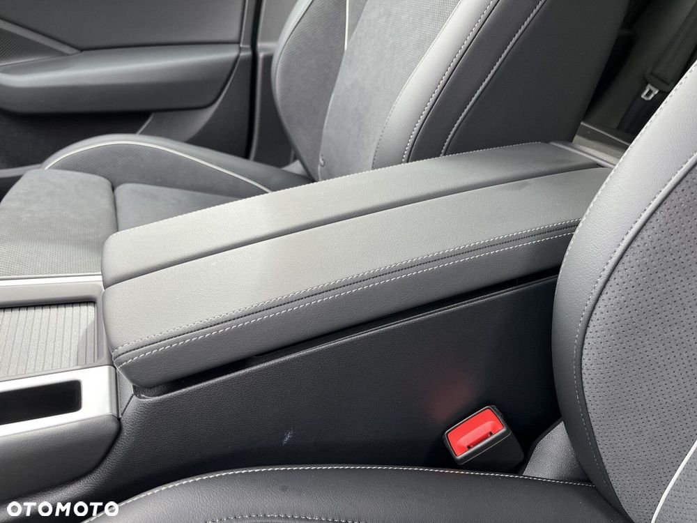 Volkswagen Passat - 15