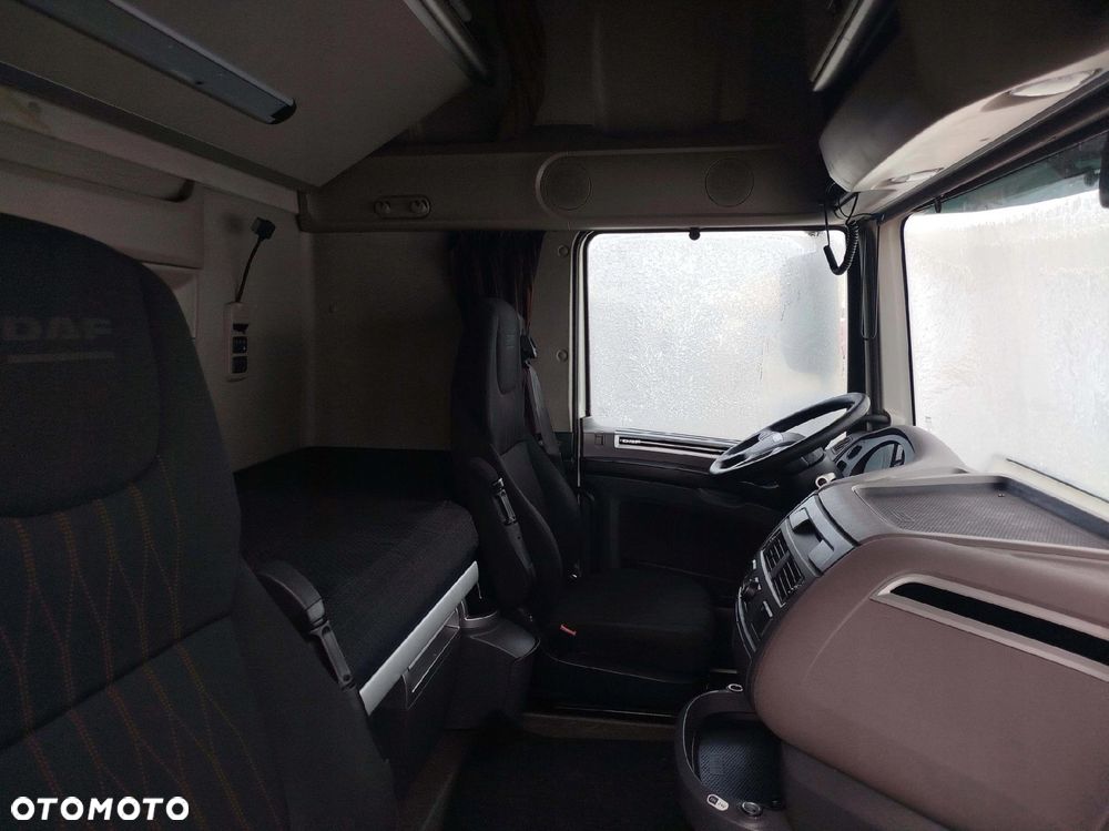 KABINA DAF XF 106 LIFT - 9