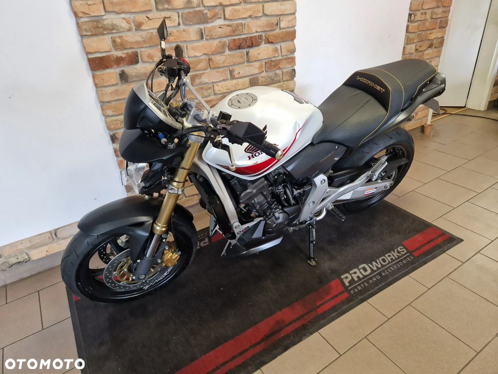 Honda Hornet - 9