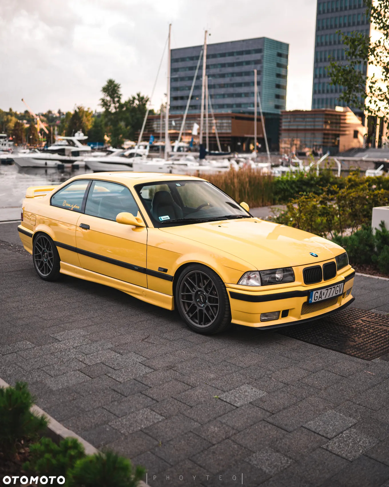 BMW M3 Standard - 2