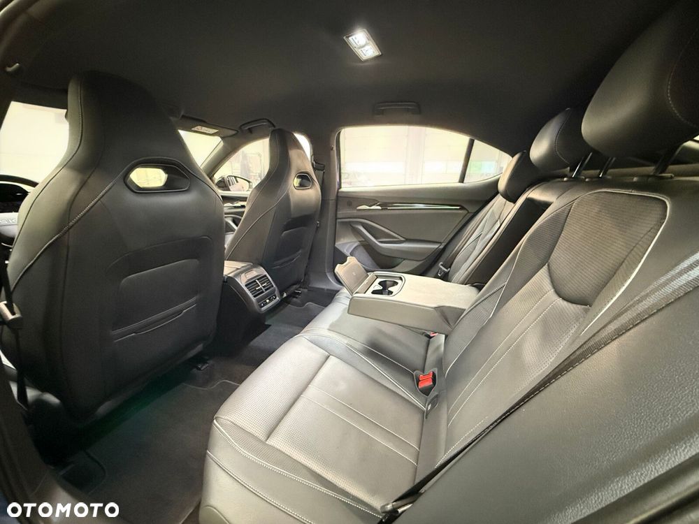 Skoda Superb 2.0 TDI SCR 4x4 Sportline DSG - 30