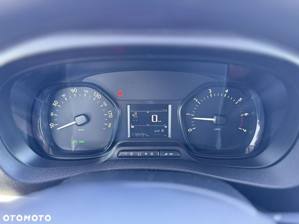 Toyota ProAce - 34