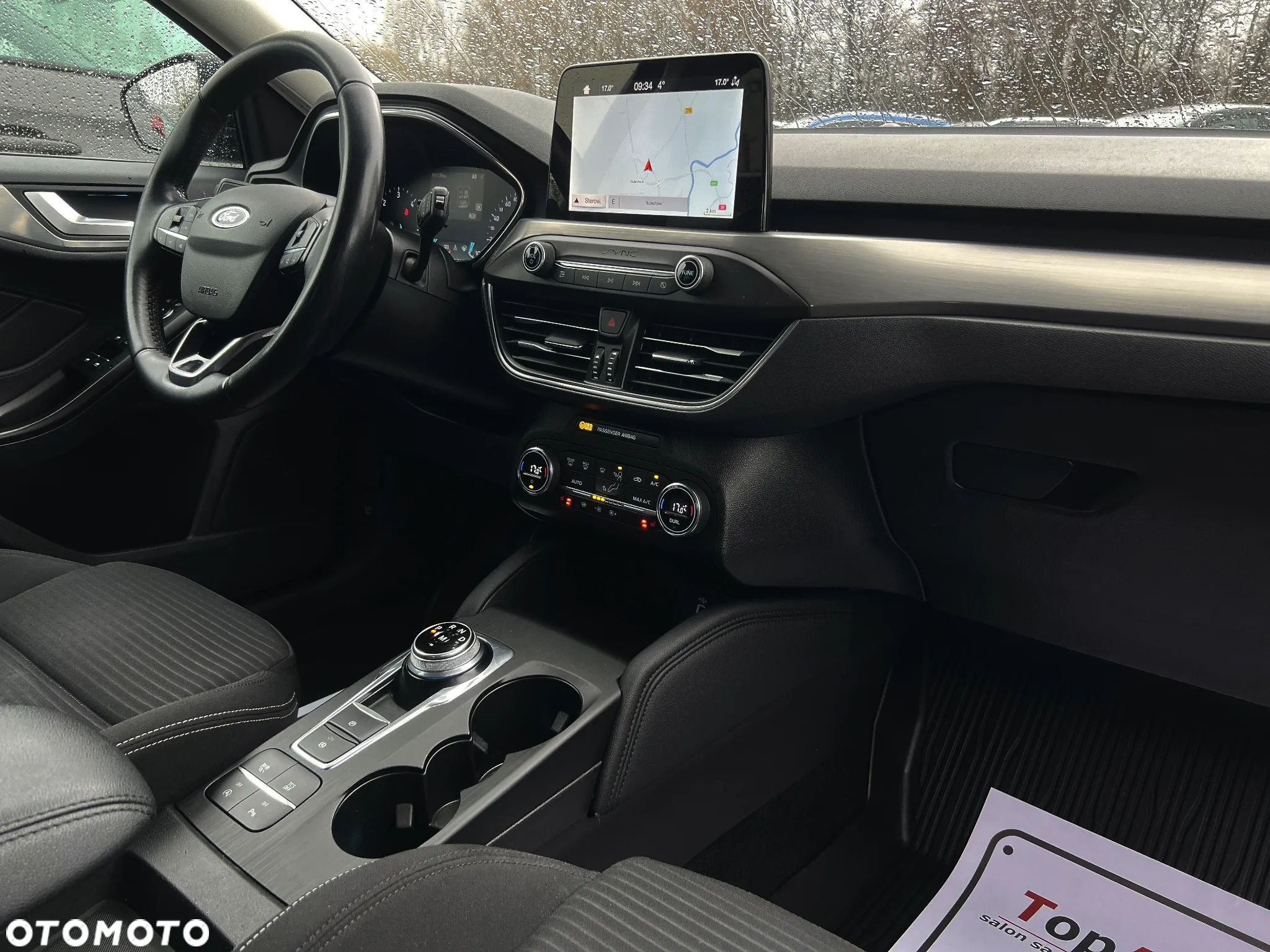 Ford Focus Turnier 1.5 EcoBlue Start-Stopp-System TITANIUM - 19