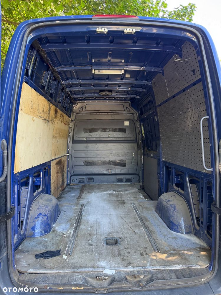 Volkswagen CRAFTER - 15