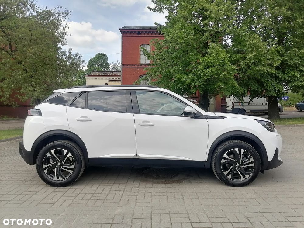 Peugeot 2008 1.5 BlueHDi Allure S&S - 5