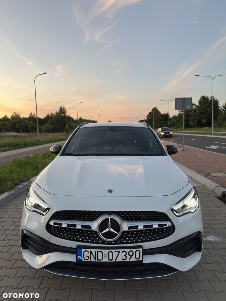 Mercedes-Benz GLA 250 4-Matic AMG Line - 5