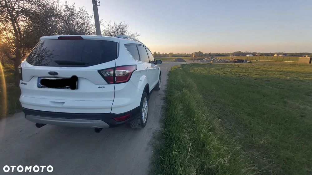 Ford Kuga - 5