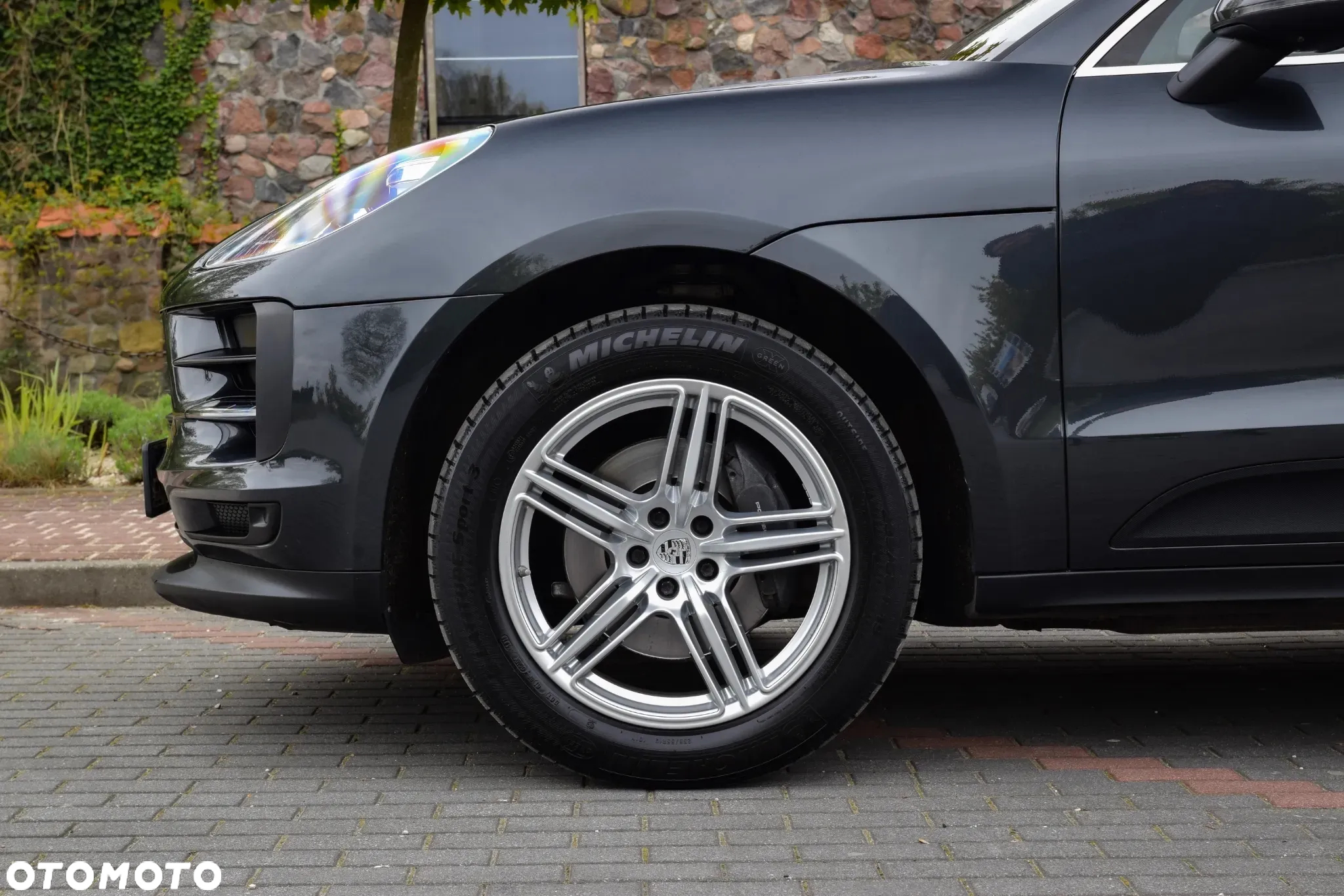 Porsche Macan Standard - 16