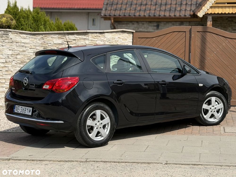 Opel Astra - 14