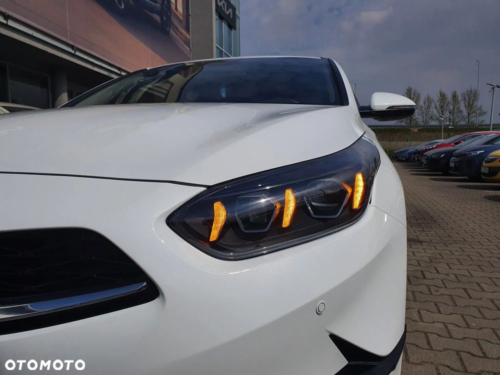 Kia Ceed 1.5 T-GDI Business Line - 21