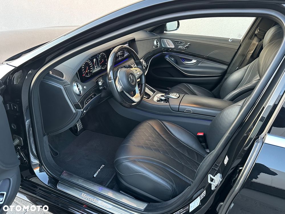 Mercedes-Benz Klasa S 560 4-Matic L 9G-TRONIC - 23
