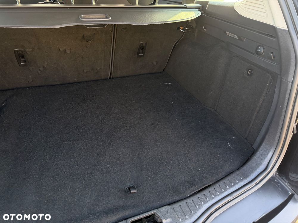 Ford Focus 1.5 TDCi Trend Sport - 9