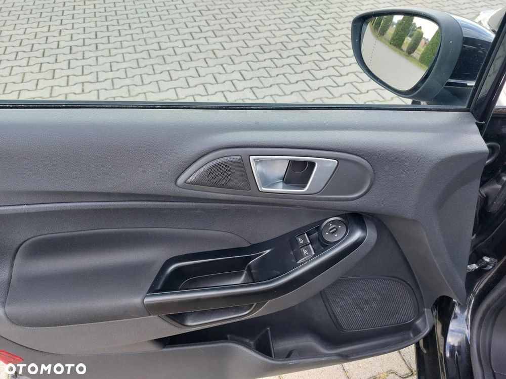 Ford Fiesta 1.25 Silver X Plus 2 (Titan.) EU6 - 17