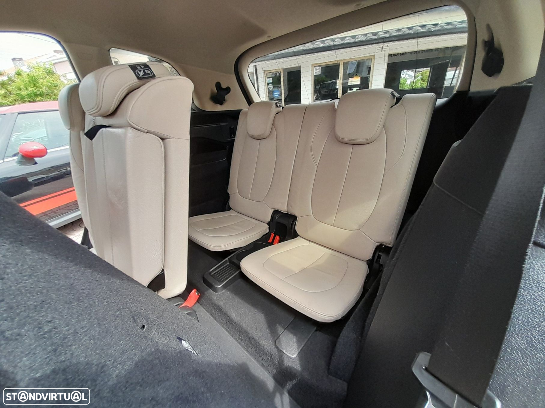 BMW 218 Gran Tourer d 7L Line Luxury Auto - 38