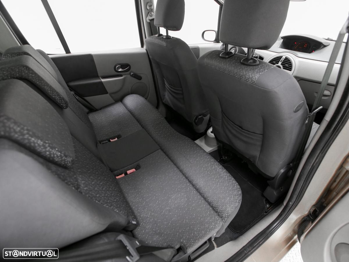 Renault Modus - 10