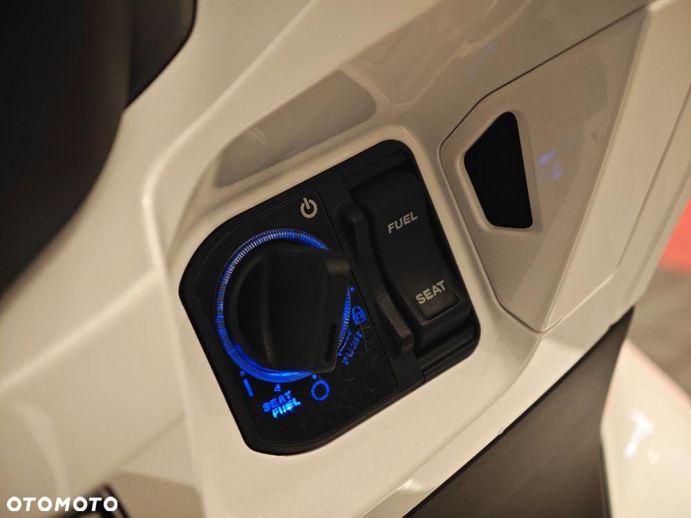 Honda PCX - 10