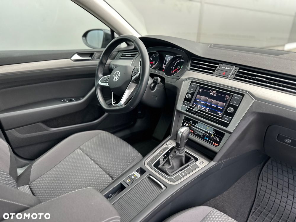 Volkswagen Passat 1.5 TSI EVO Business DSG - 37