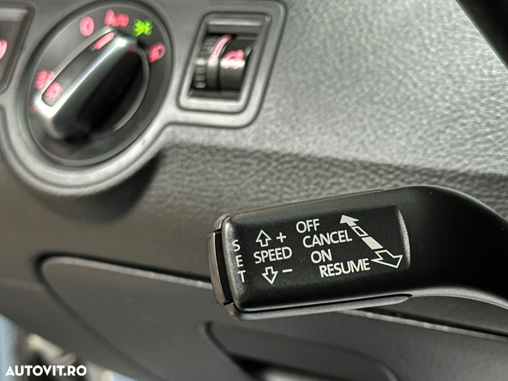 Volkswagen Passat CC - 12