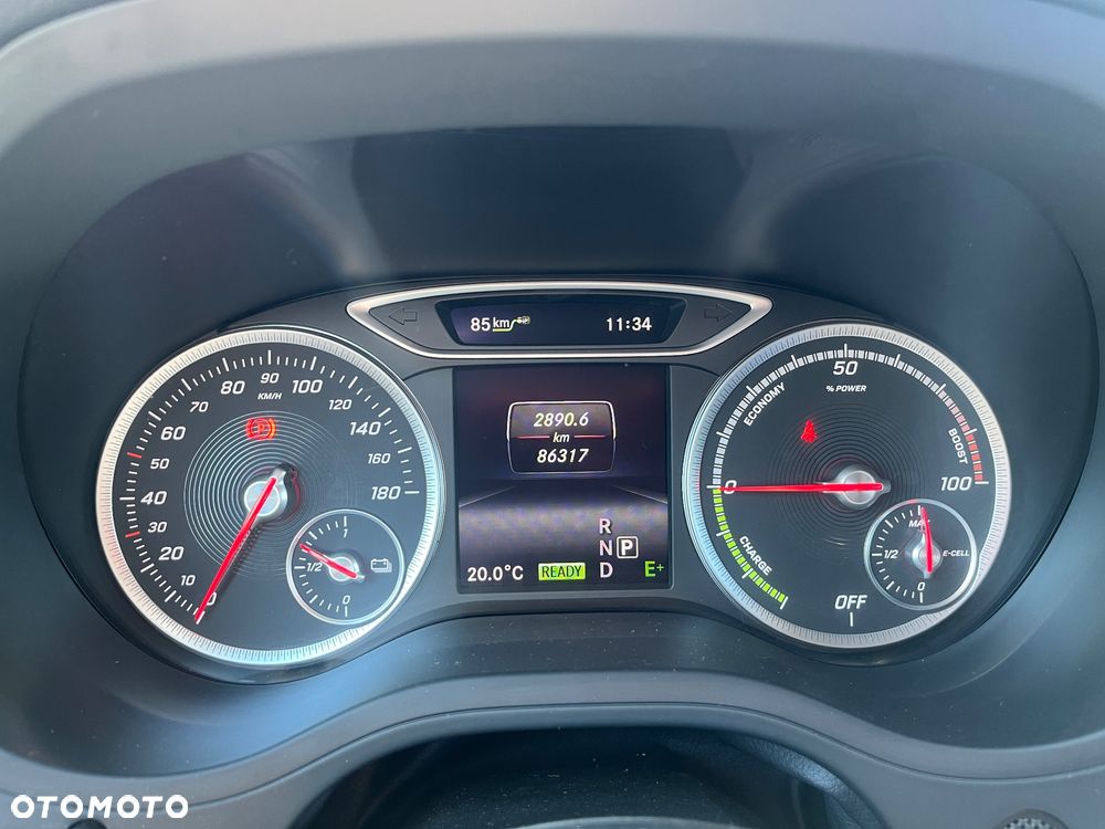 Mercedes-Benz Klasa B (Electric Drive) 250 e - 12