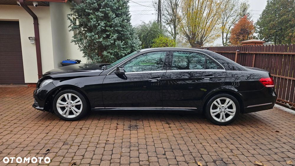 Mercedes-Benz E-Class 2015 photo 3