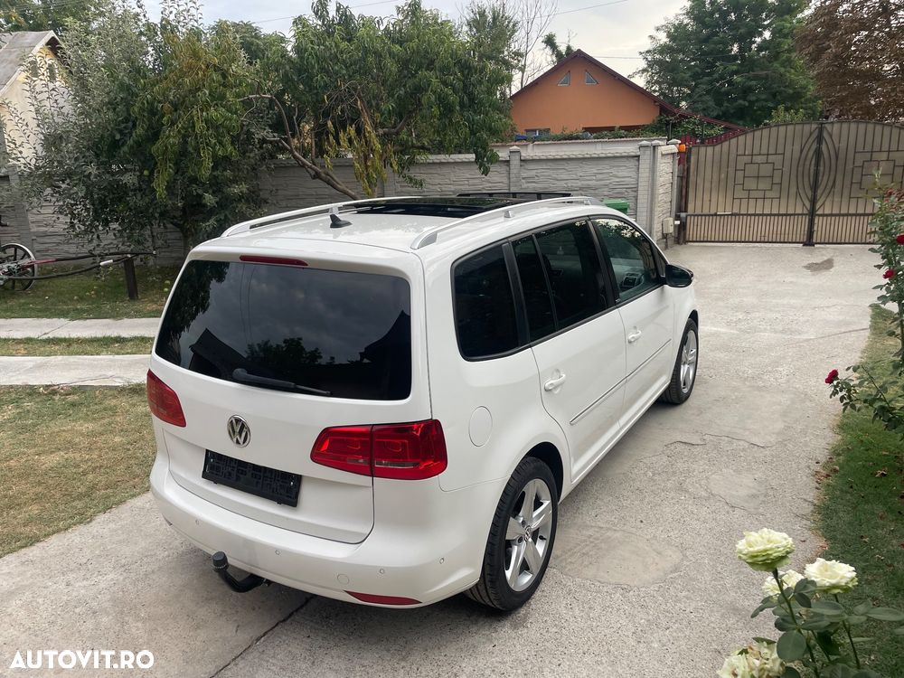 Volkswagen Touran - 6