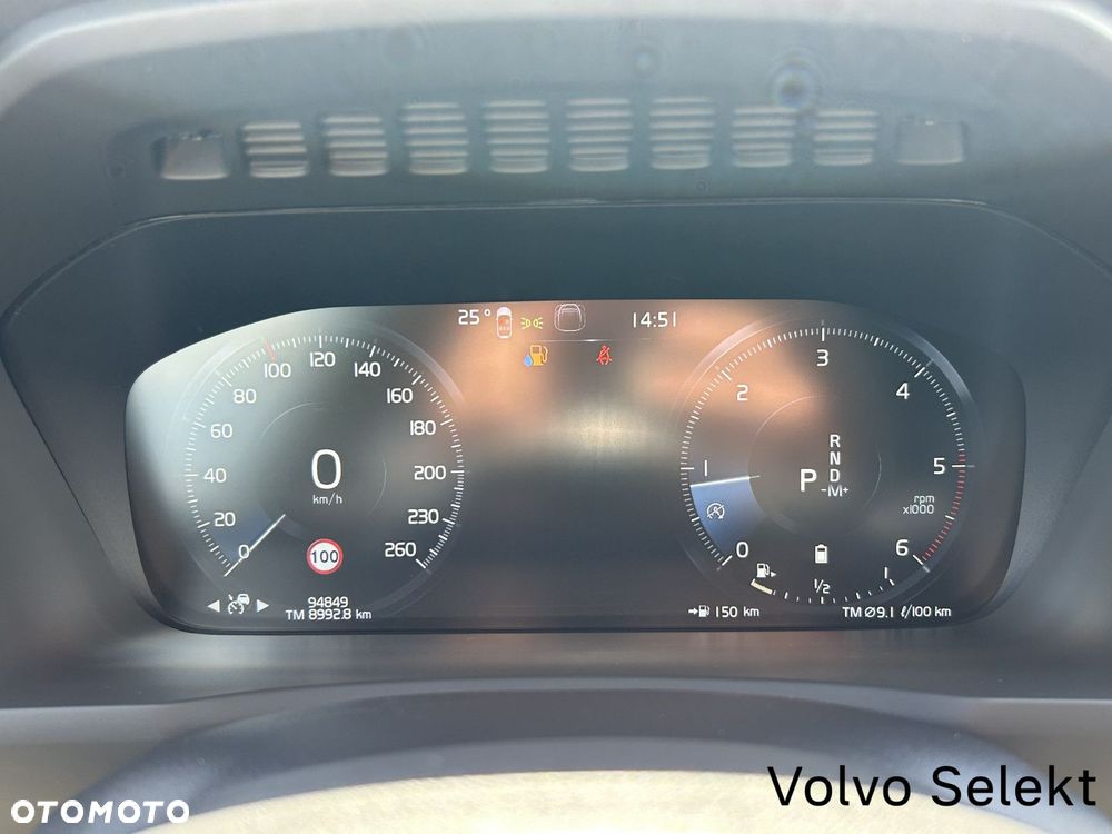 Volvo XC 90 - 17