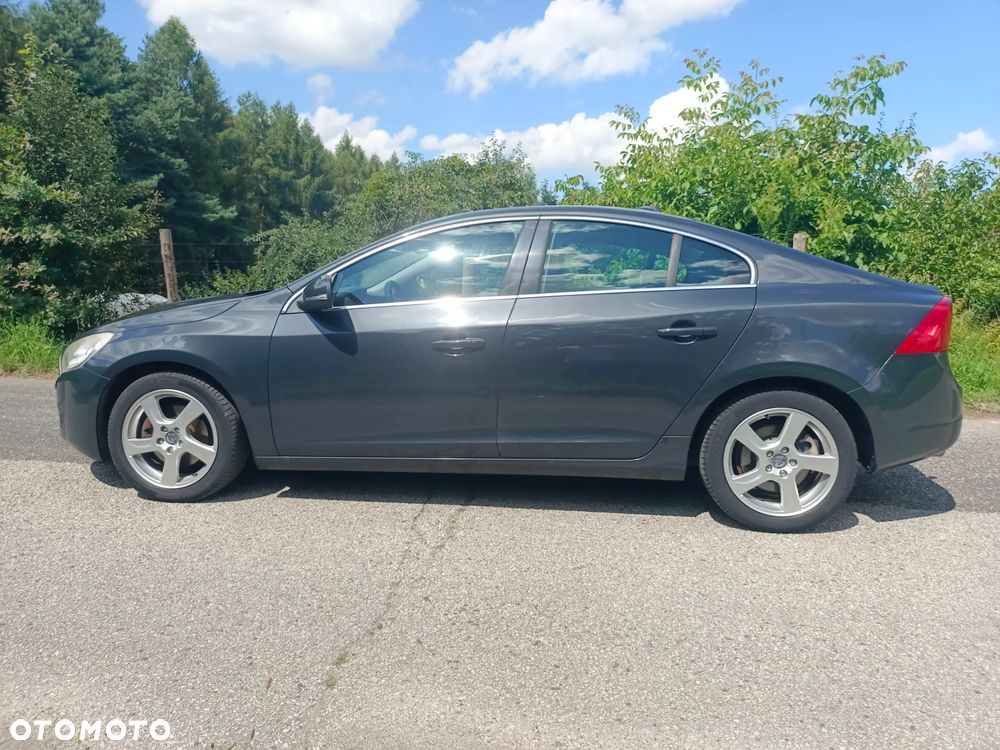 Volvo S60 - 5