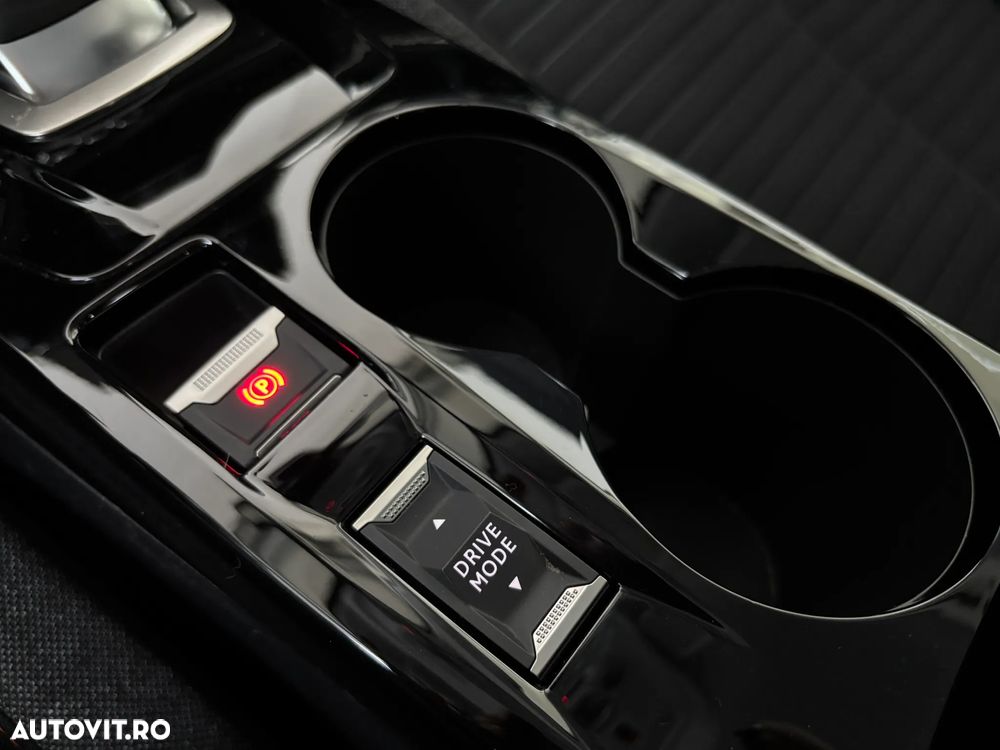 Peugeot 208 Elektromotor 136 Active - 22