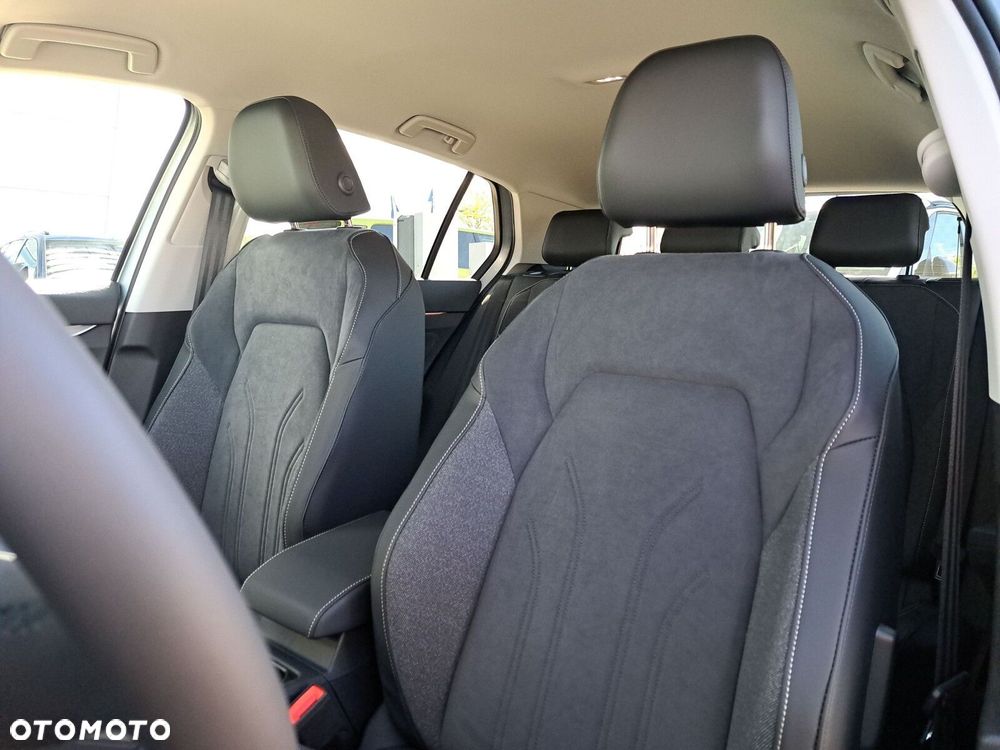 Volkswagen Golf 1.5 TSI Life Plus - 17