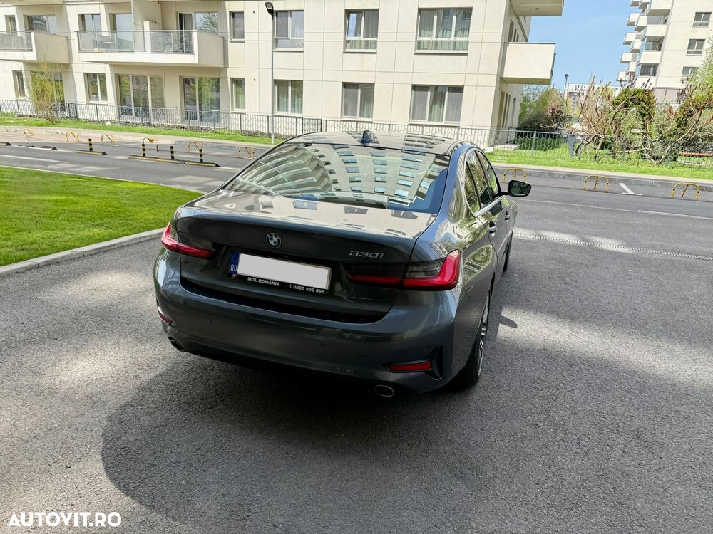 BMW Seria 3 330i Aut. Advantage - 4