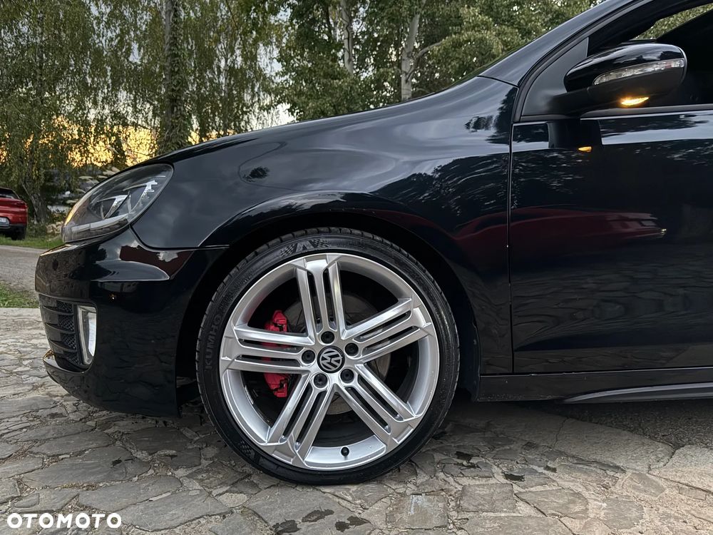 Volkswagen Golf 2.0 GTI DSG - 34