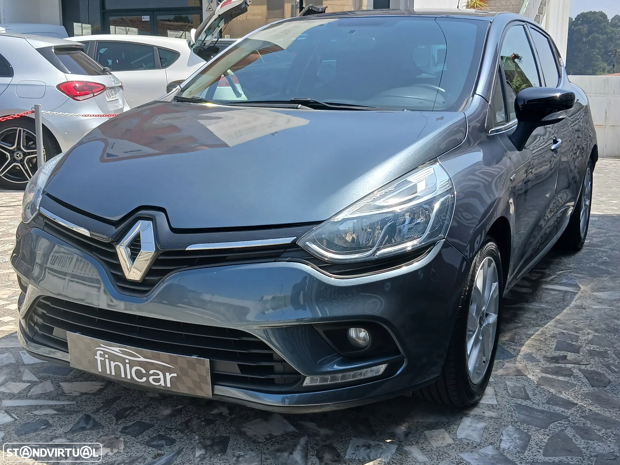 Renault Clio 1.5 dCi Limited - 4