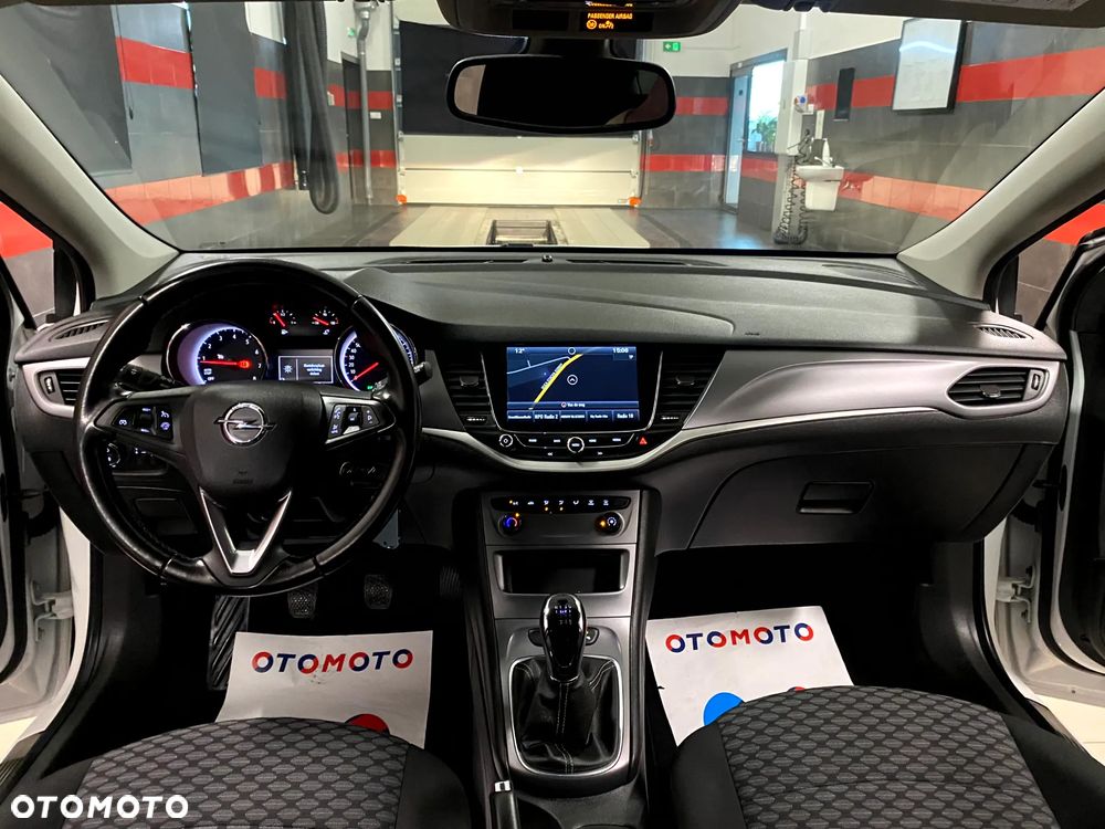 Opel Astra 1.4 T Elite - 16