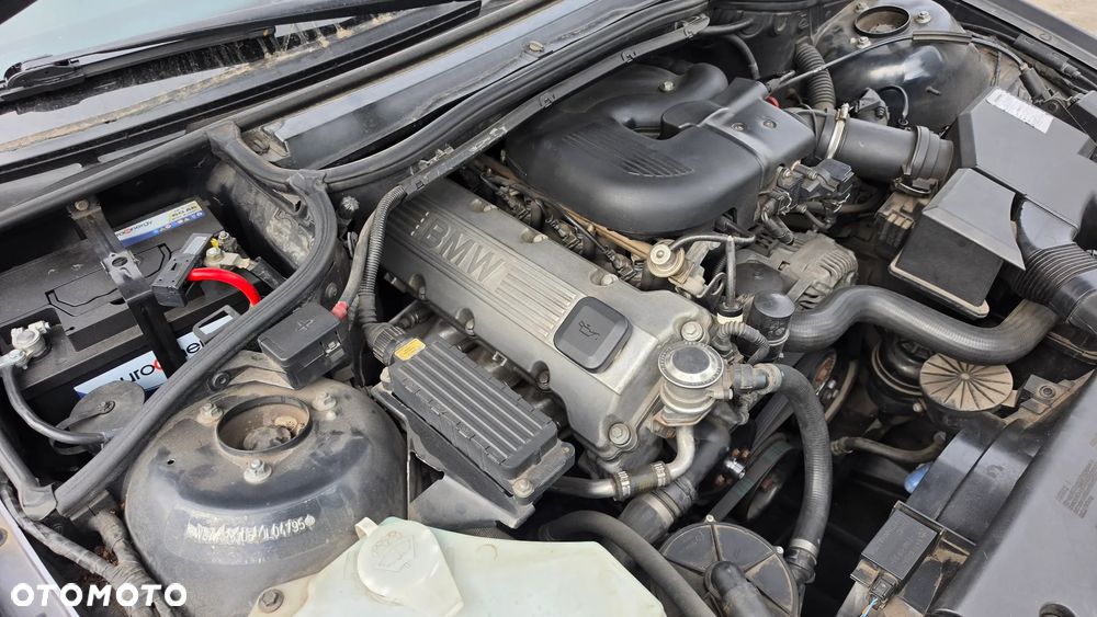 BMW Seria 3 - 15