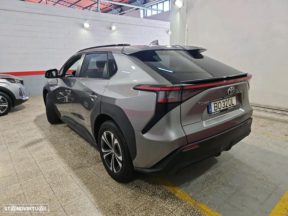 Toyota bZ4X 71,4 kWh Premium - 3