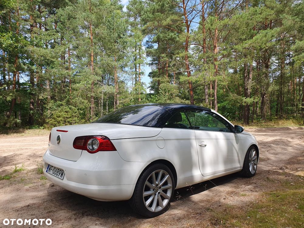 Volkswagen Eos 2.0 TDI DPF DSG - 31