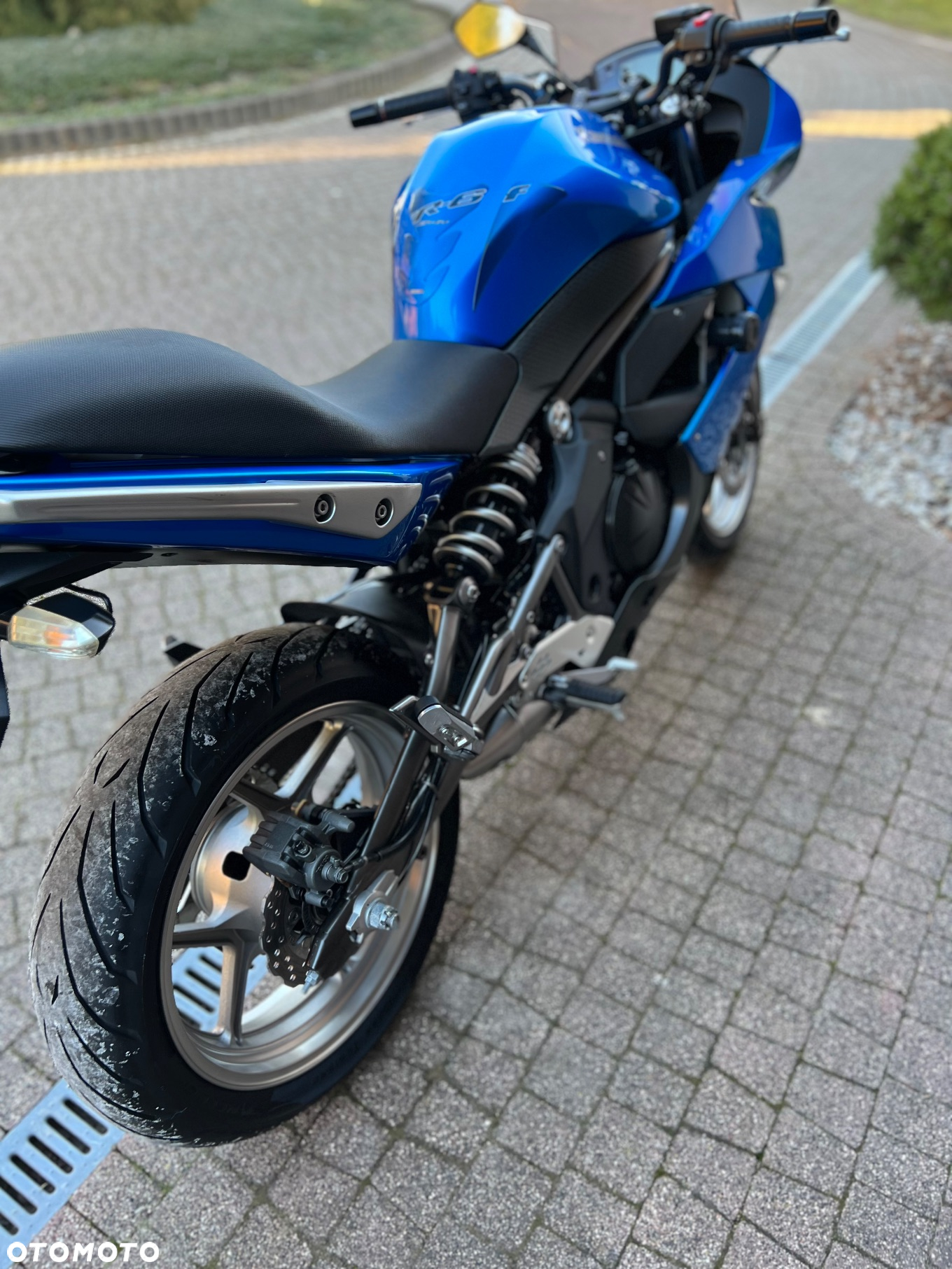 Kawasaki ER - 20