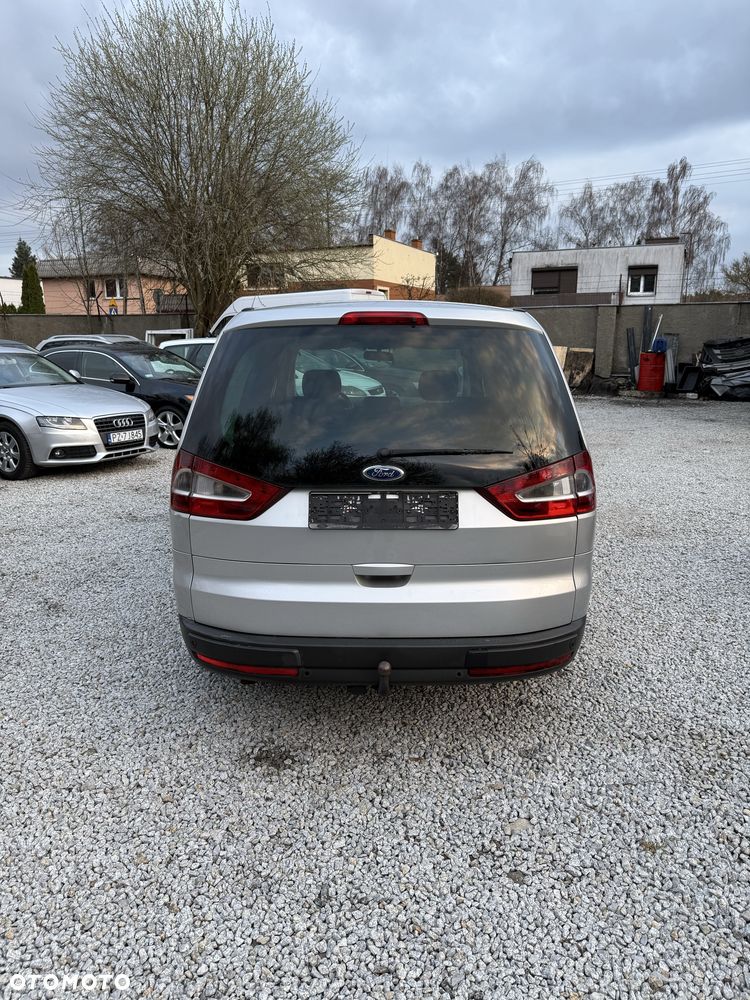 Ford Galaxy - 5