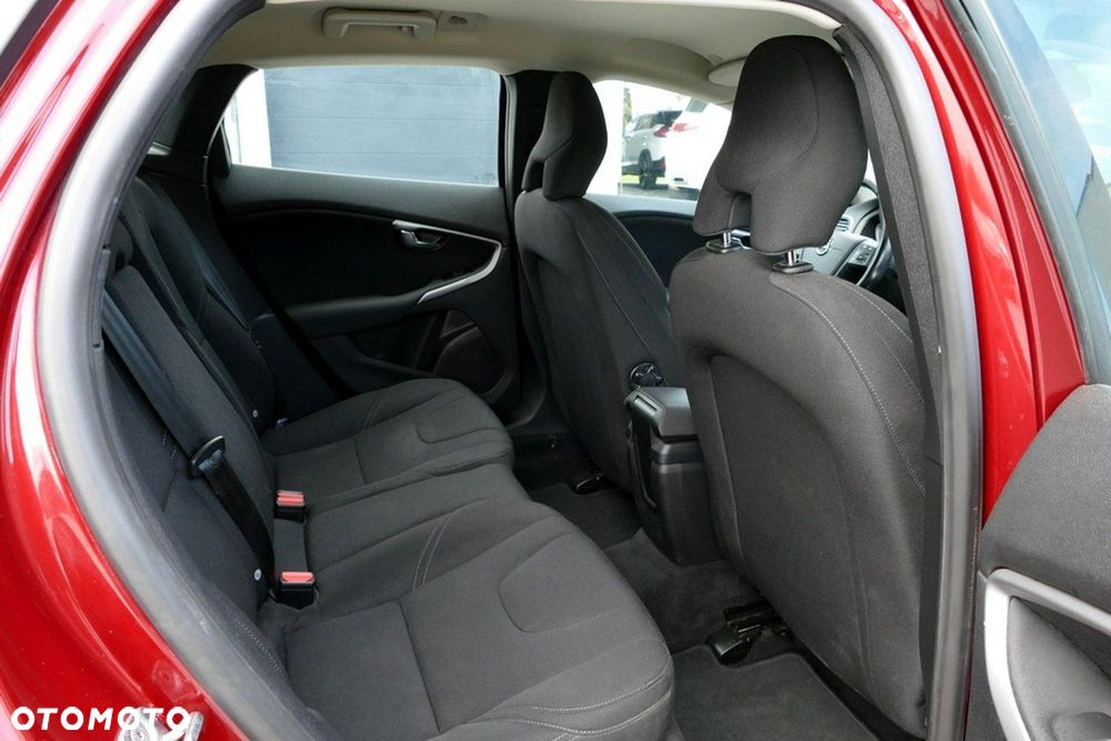 Volvo V40 Cross Country - 26