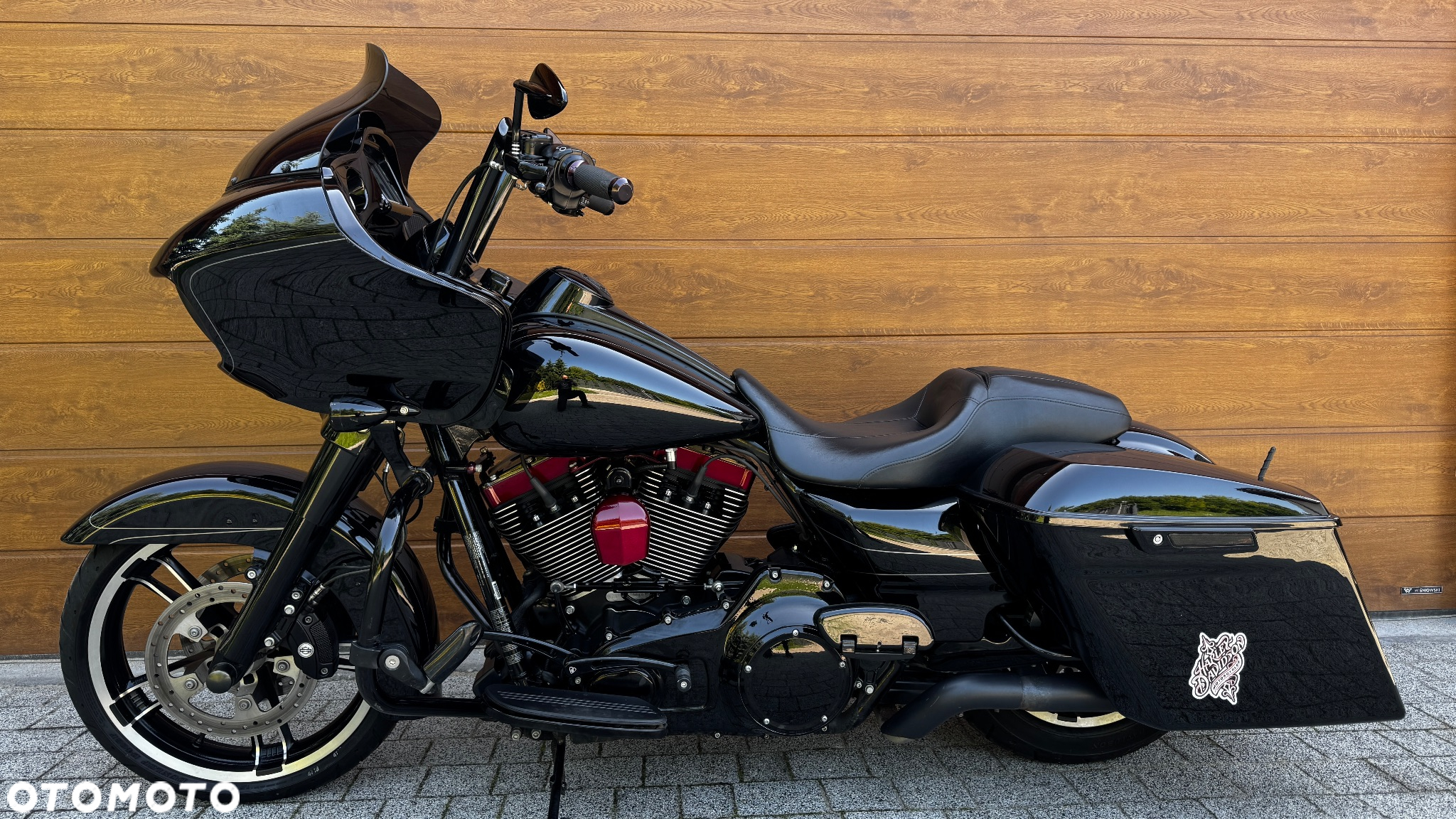 Harley-Davidson Touring Road Glide - 2