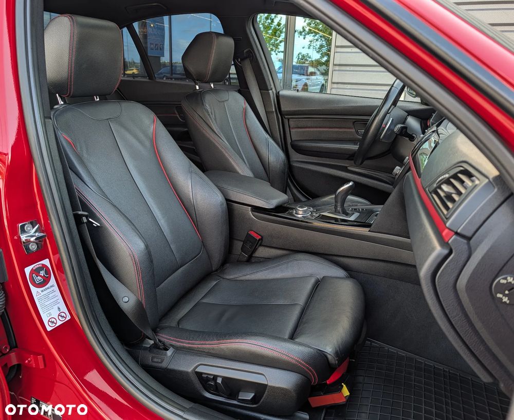 BMW Seria 3 320d Sport-Aut Sport Line - 8