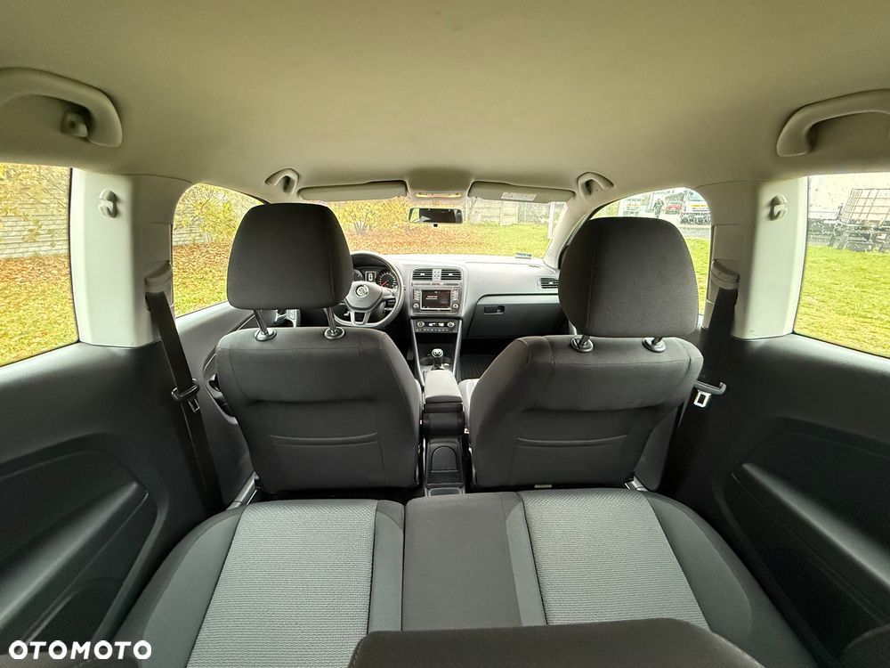 Volkswagen Polo 1.4 TDI (Blue Motion Technology) Comfortline - 6