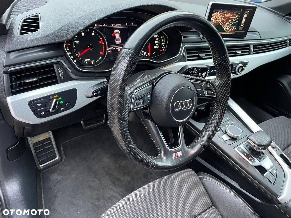 Audi A4 Limousine - 15