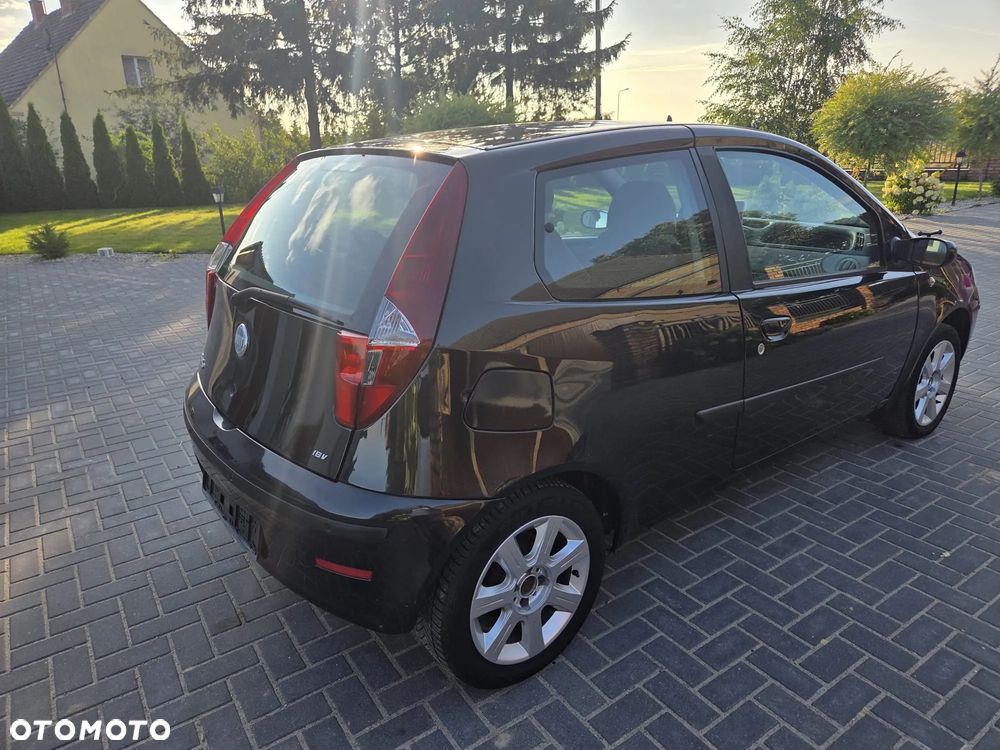 Fiat Punto - 4