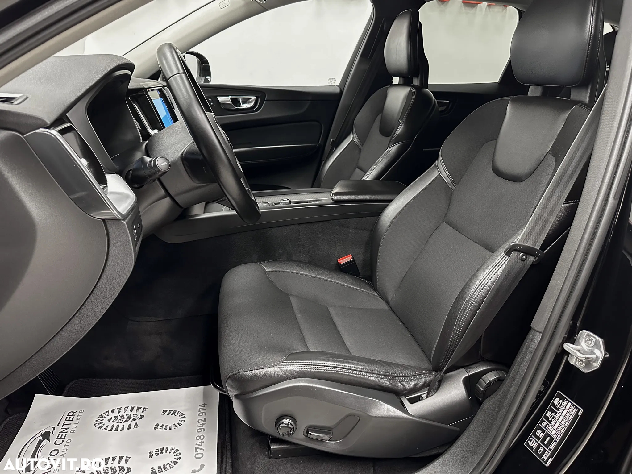 Volvo XC 60 D4 AWD Momentum - 18