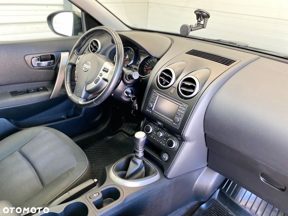 Nissan Qashqai 2.0 360 - 14