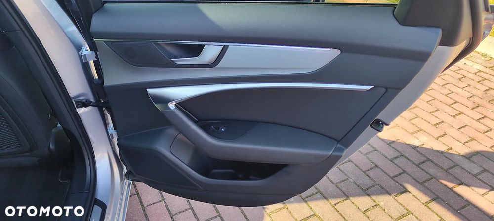 Audi A6 Avant 35 TDI S tronic S line - 16